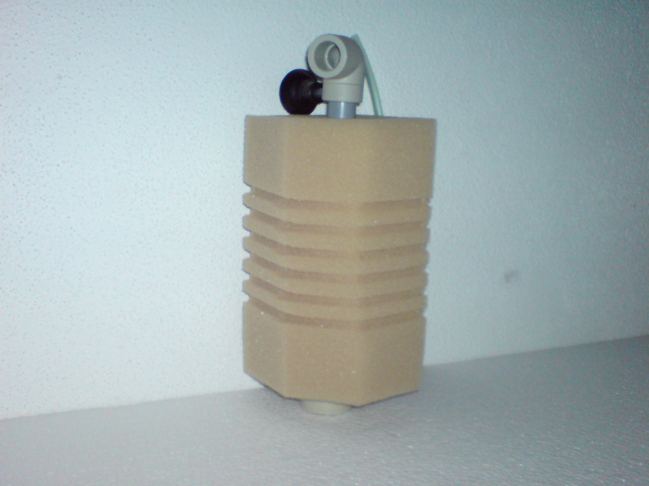 Rohový filtr RF 16/16