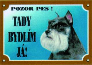Knírač pepř a sůl